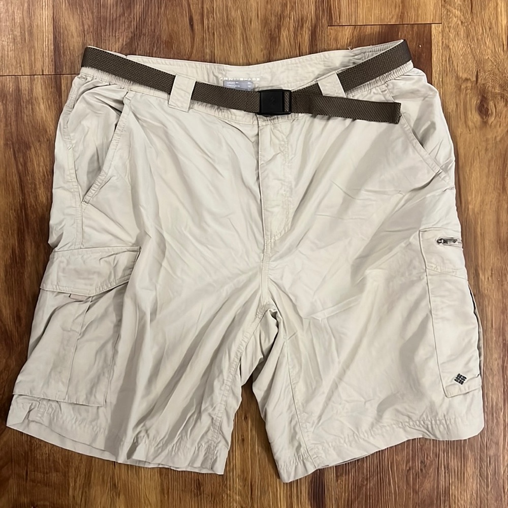 Columbia activewear cargo shorts quick dry